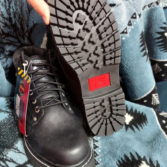 Skecher's 'Sport Utility' Authentic Tough Soe Boots/Black/Size '8' New - Picture 3 of 5